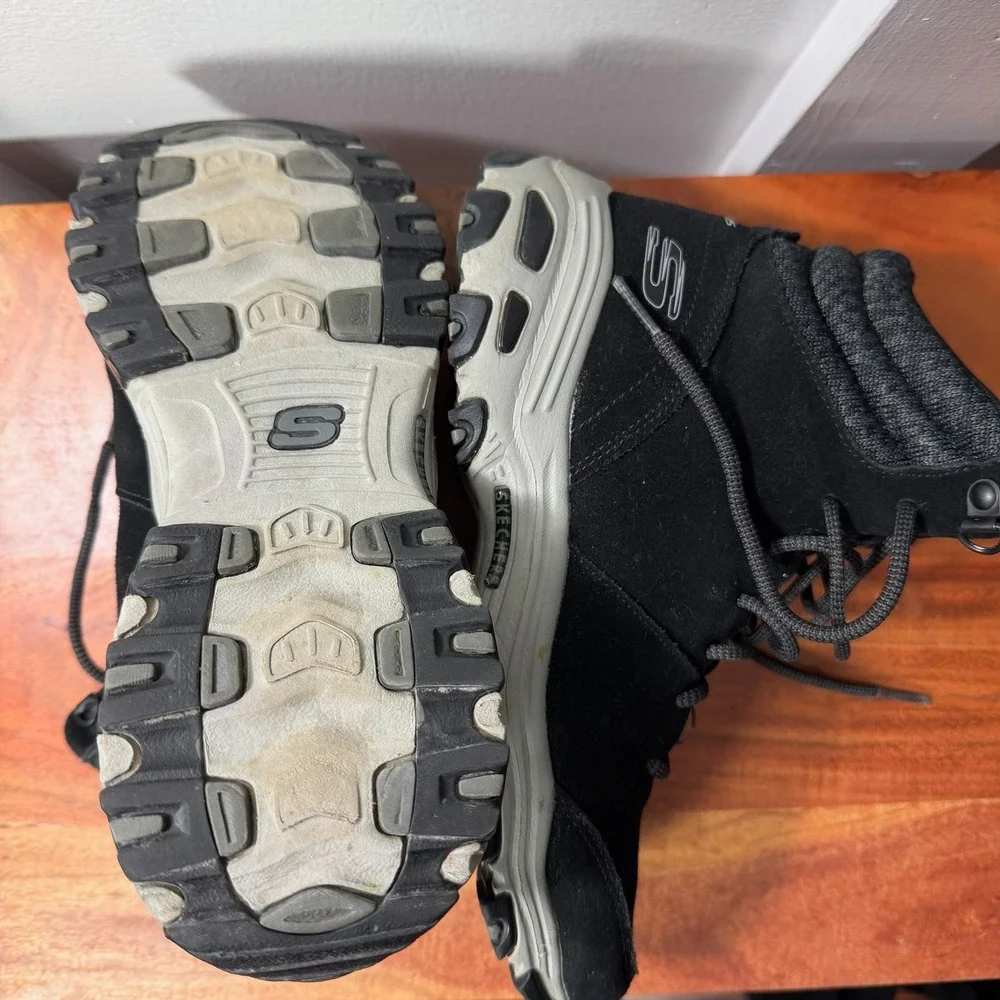 Skechers Women's Black‎ Suede Lace Up High Top Ankle Boots Size 8 Hiking READ